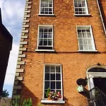 Bed & Breakfast Abbeyleigh House 3*