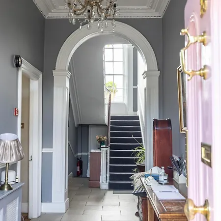 Abbeyleigh House Bed and breakfast *
